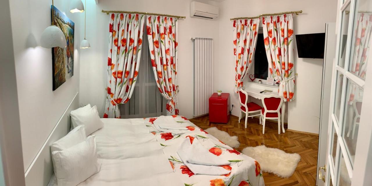 Victoria Luxury Apartment 11 Бухарест Экстерьер фото